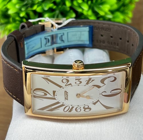 T1175093603200 on sale