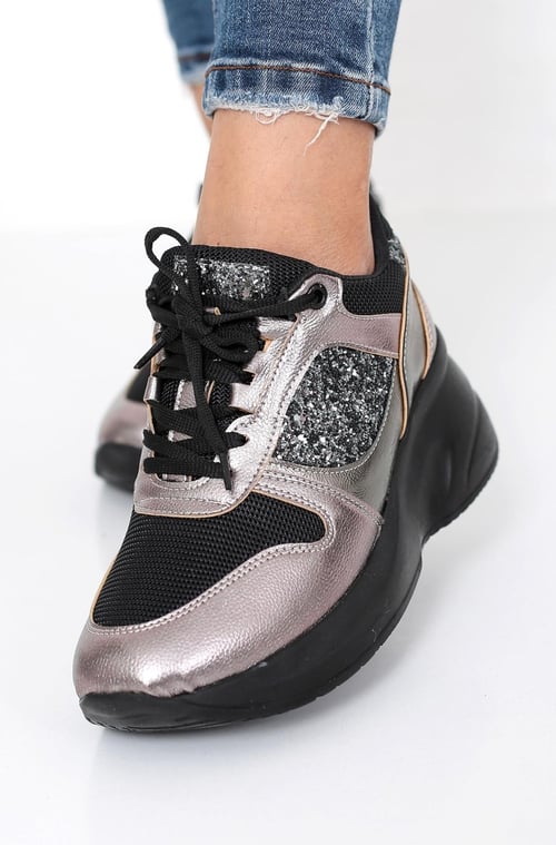 Platinum color shoes shop