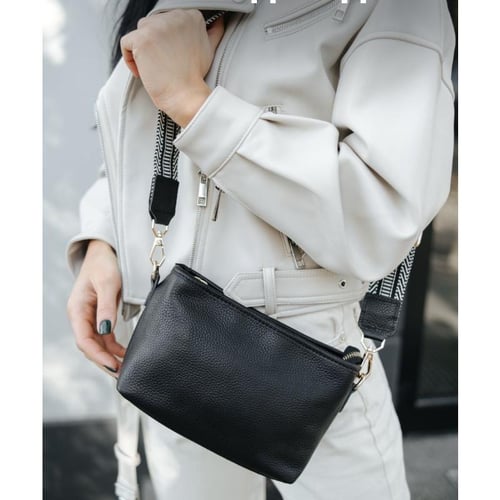 Small square bag store