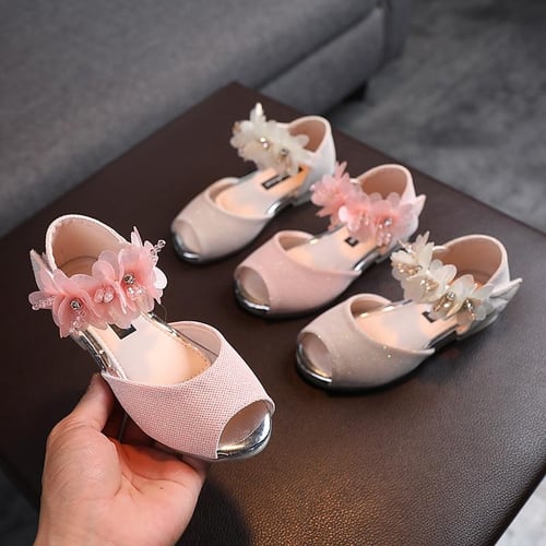 Kids pump shoes sales