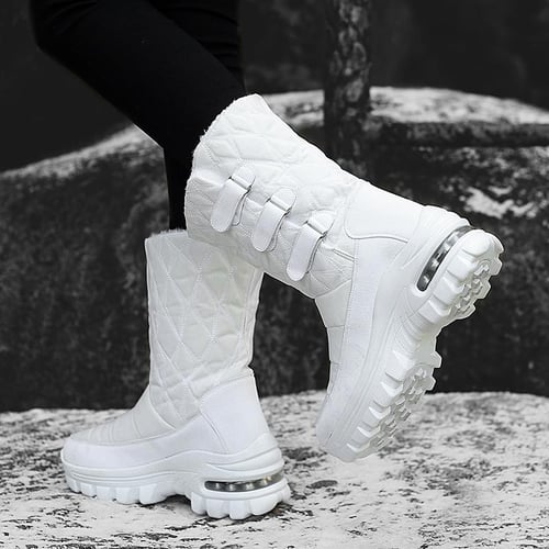Mid calf boots with fur deals