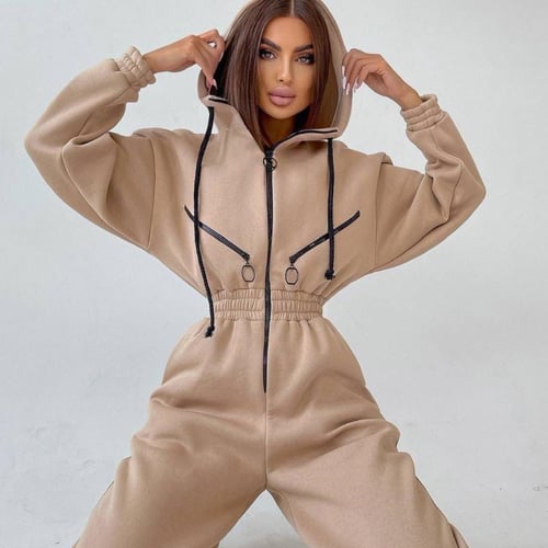 Hooded jogging suits top