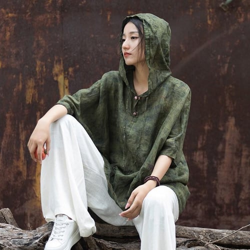 Half sleeves hooded t shirt outlet