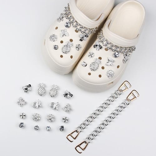 Crocs diamond mall store
