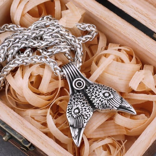 Mens amulet store