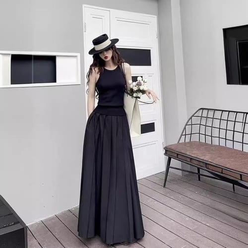 Long summer skirt with pockets on sale