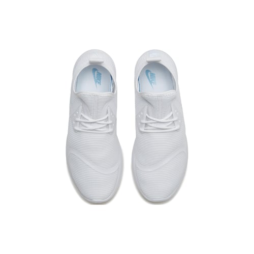 Nike lunarcharge br top