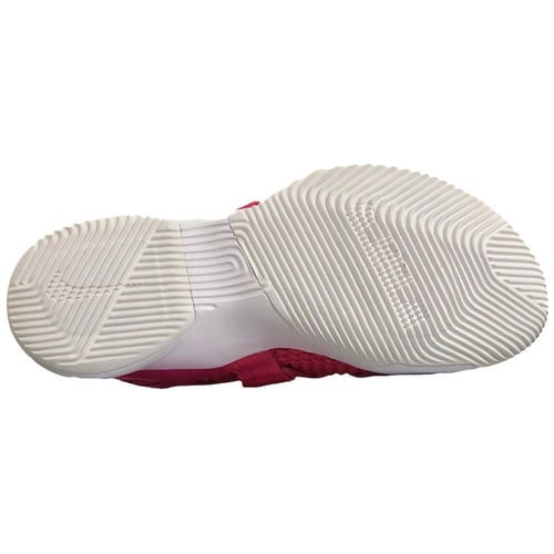 Breast cancer awareness lebrons discount