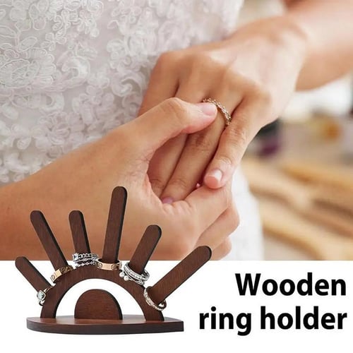 Wooden hand ring holder 2025