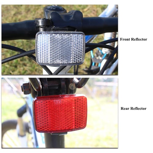 Automatic seat for cycle clearance